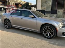 کرایسلەر 300